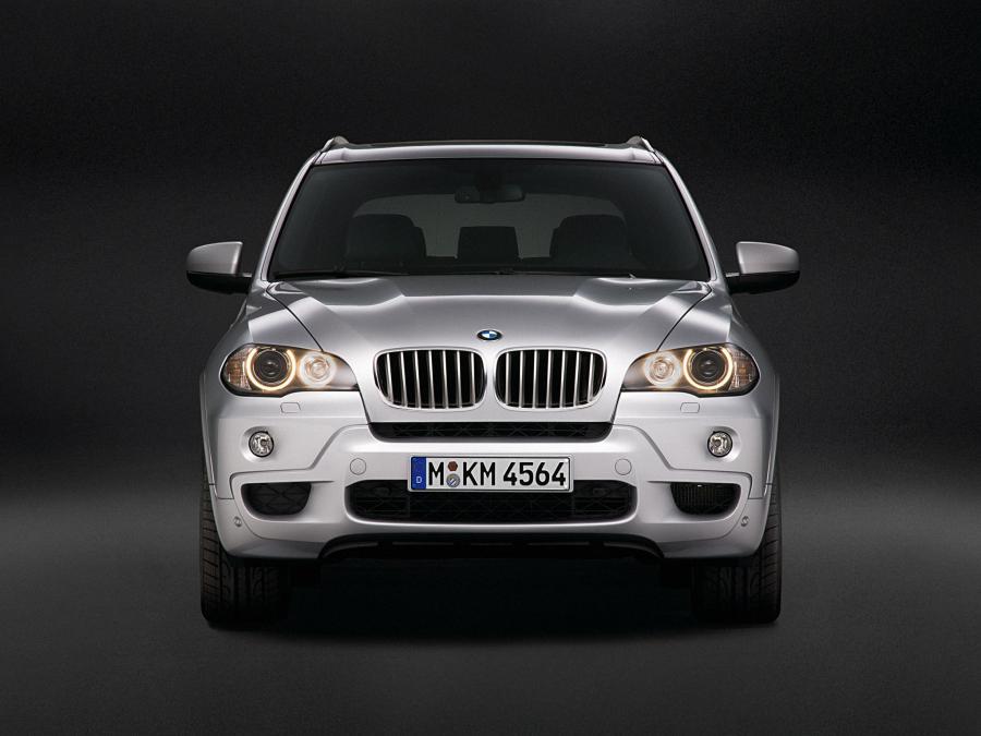  BMW X5 4.8i M Sport Package 2007 года  (фото 4 из 5)